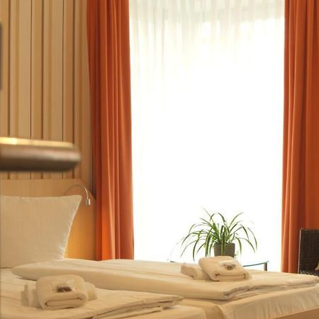 Hotel Mueritzperle Waren  Esterno foto